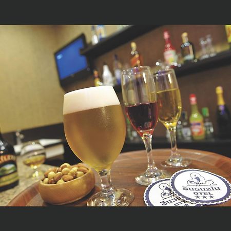 Susuzlu Hotel Измир Екстериор снимка